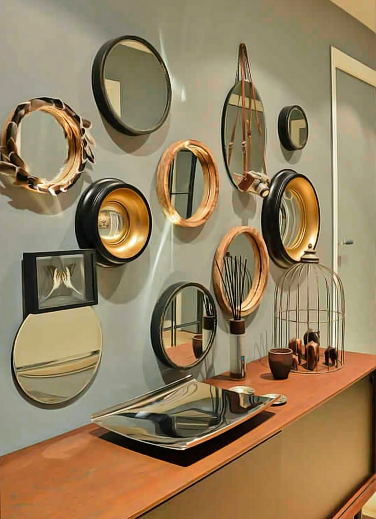 Uttermost зеркало Gouveia