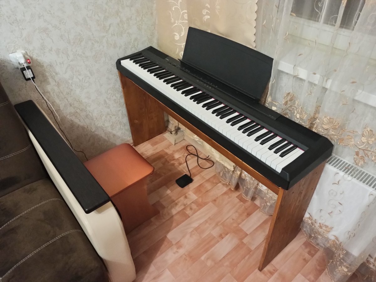 Студийный синтезатор