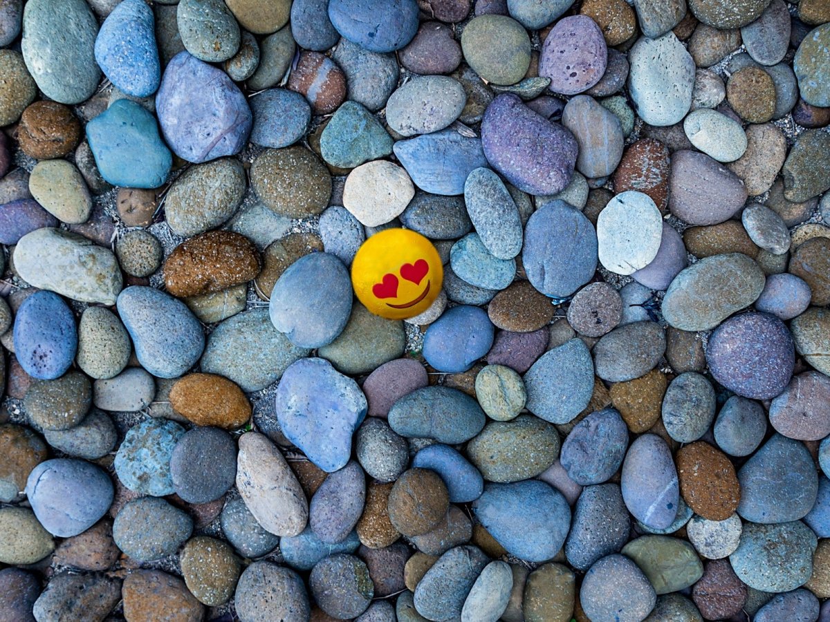 Цветной кирпич в интерьере