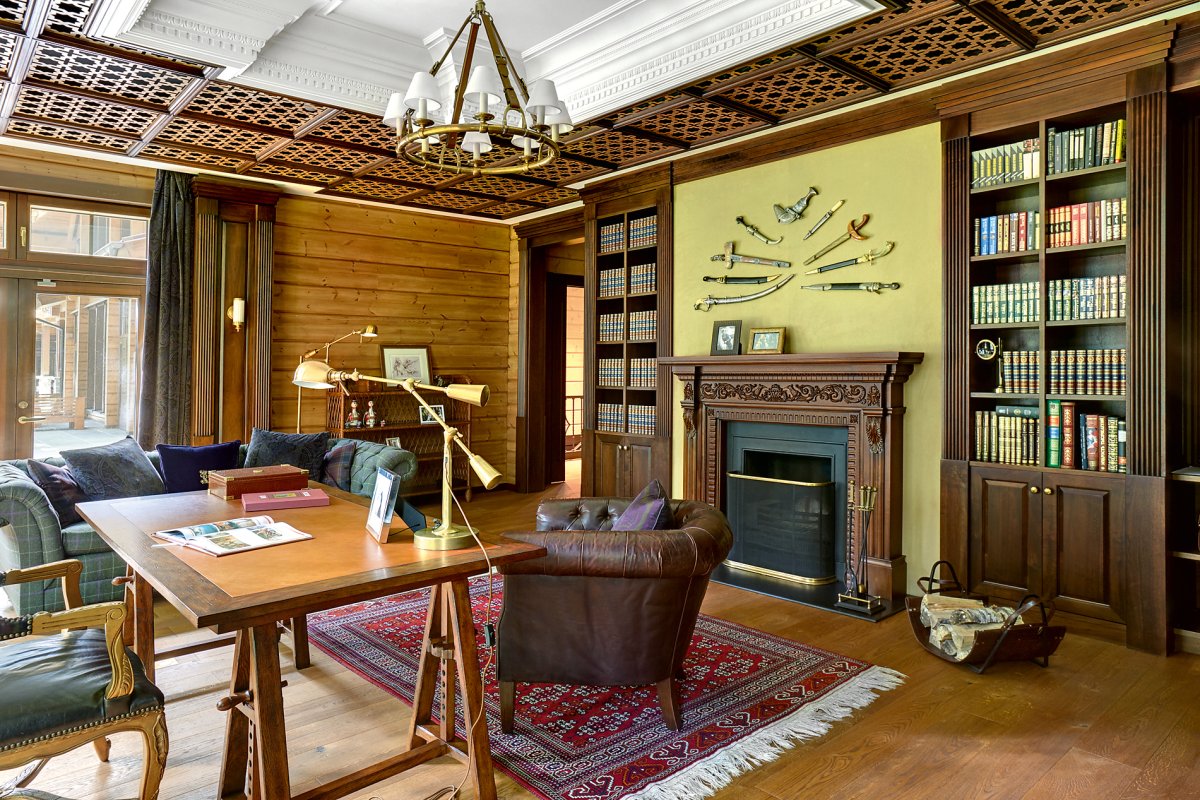 Кабинет в доме