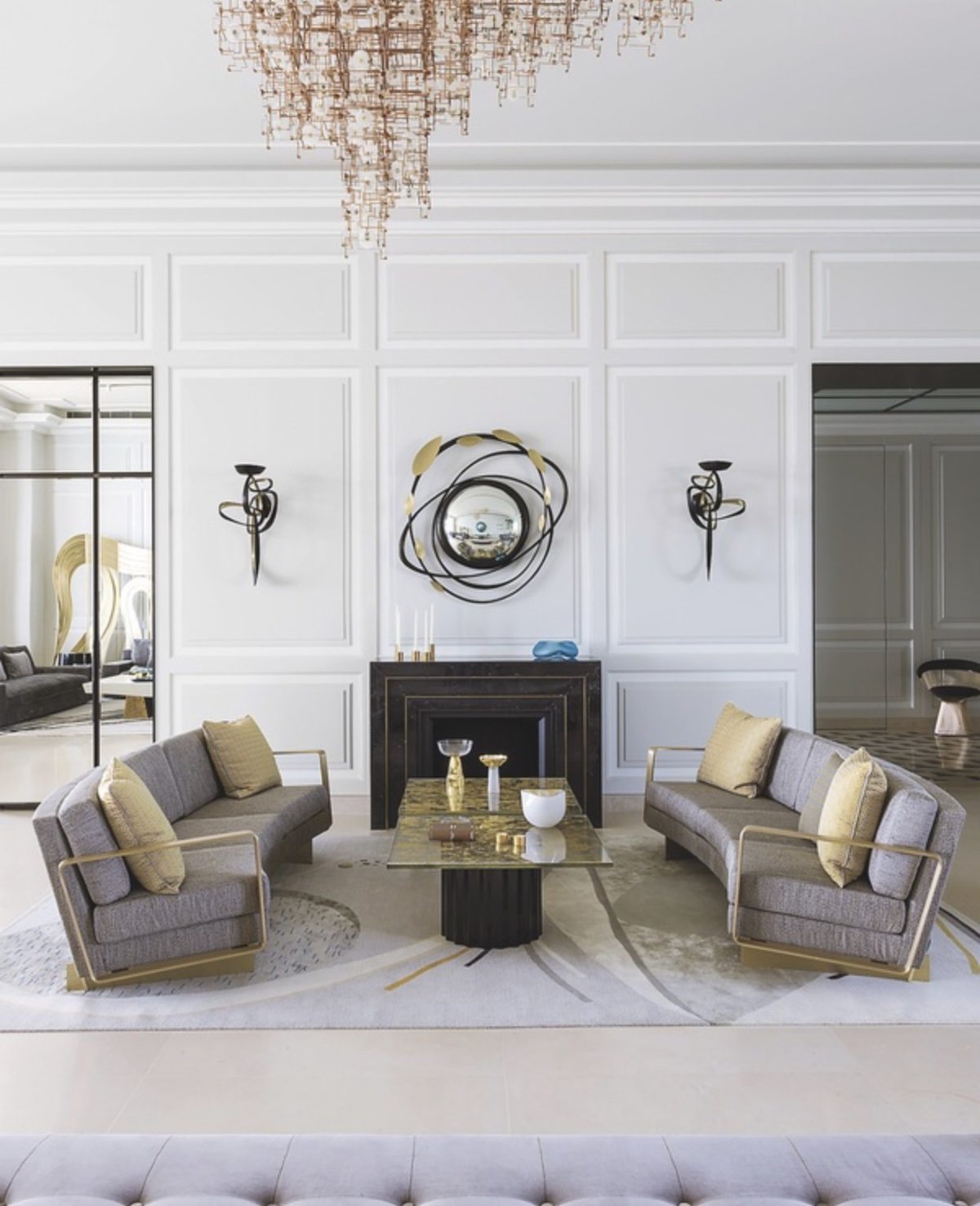 Бело золотой интерьер