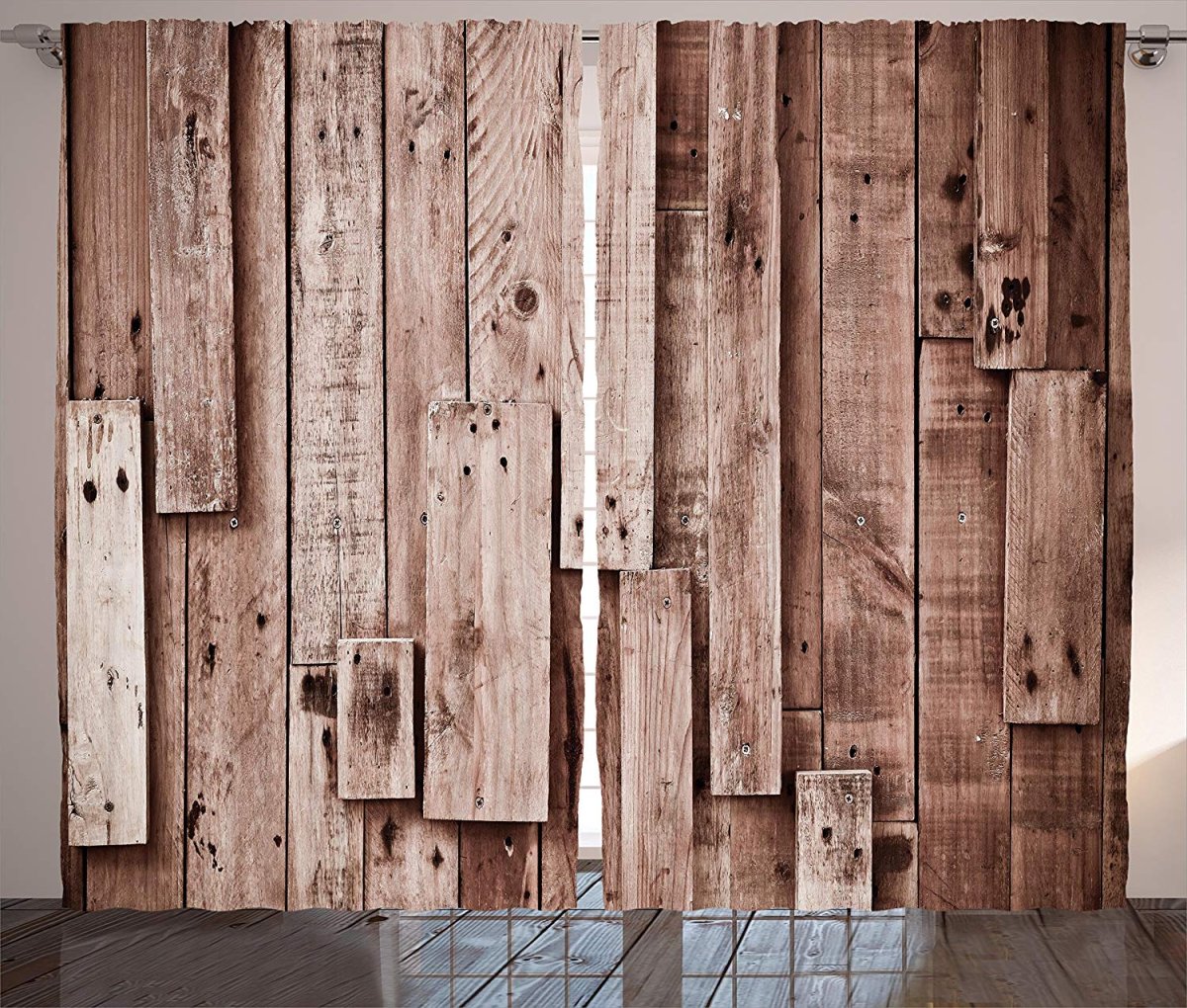 Стена из старых досок