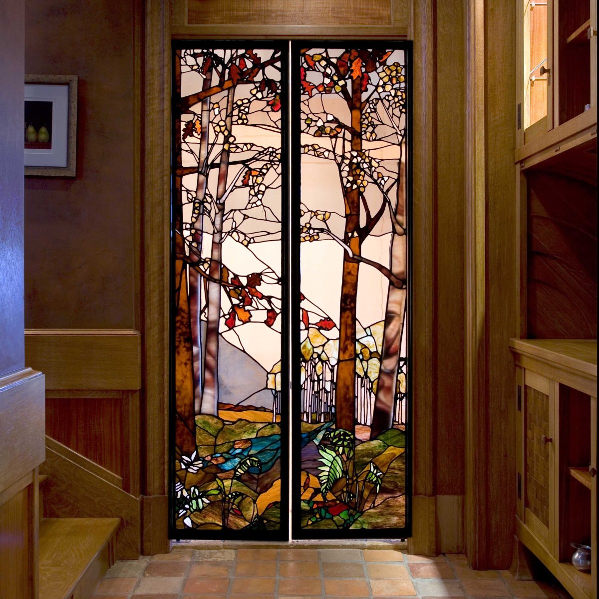 Стеклянные витражи в интерьере