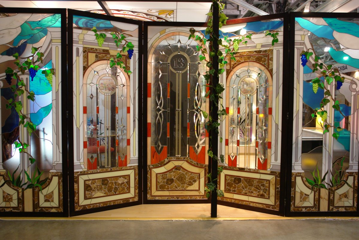 Витражи в интерьере