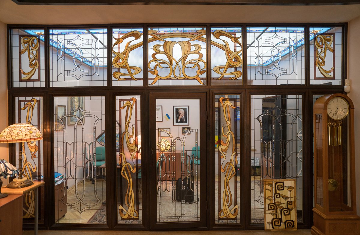 Витражные межкомнатные перегородки