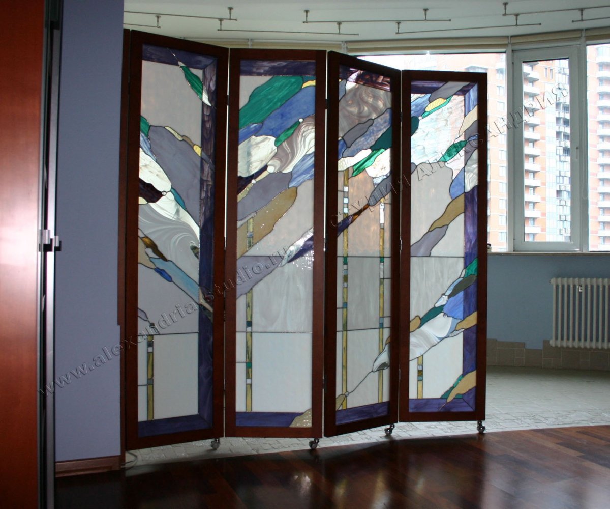 Витражные раздвижные перегородки