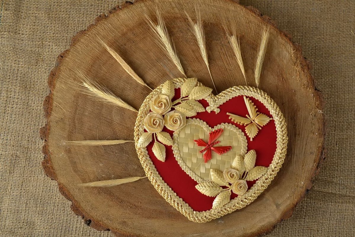 Панно из соломки