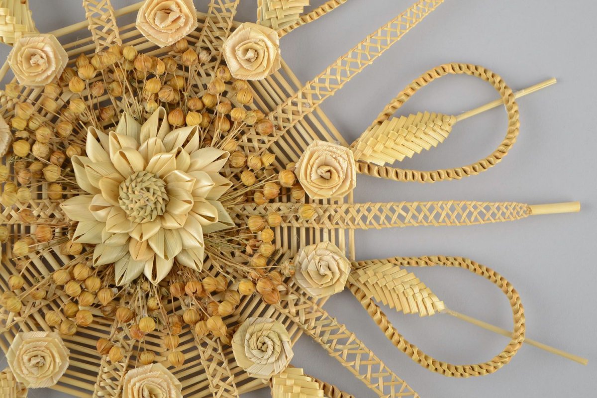 Панно из соломки Подсолнухи