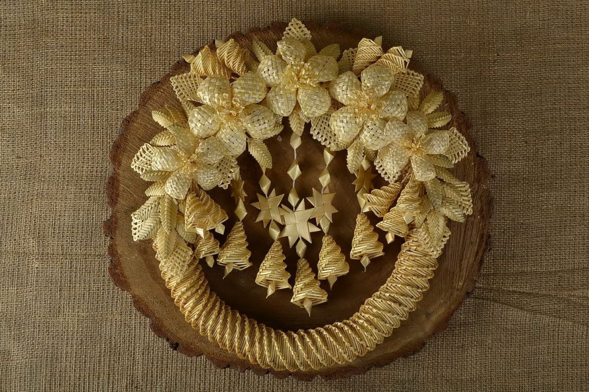 Панно из соломки