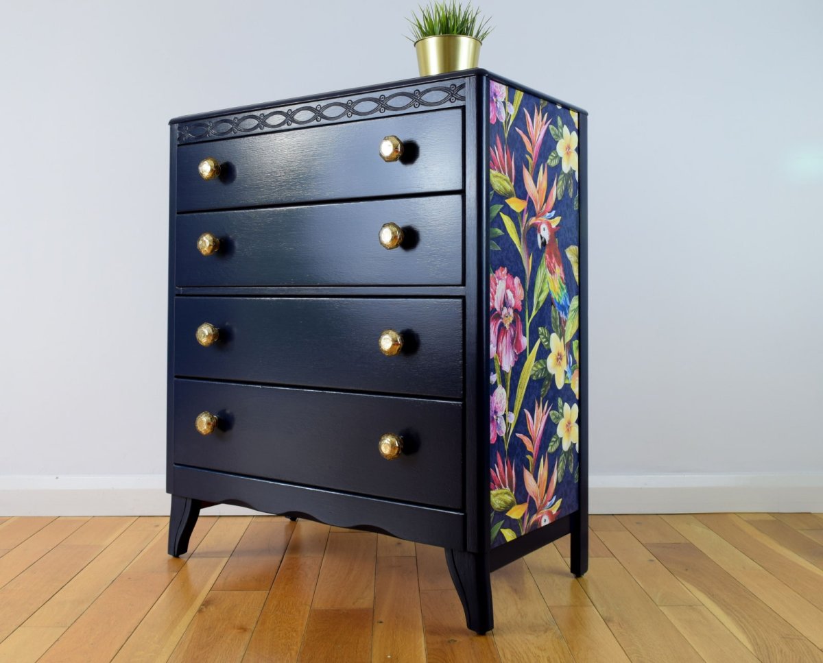 Перекраска старого комода