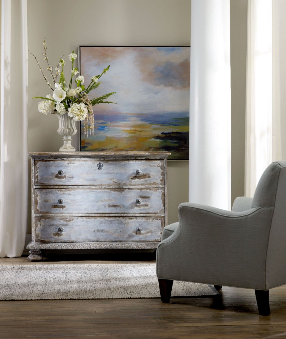 Комод в интерьере