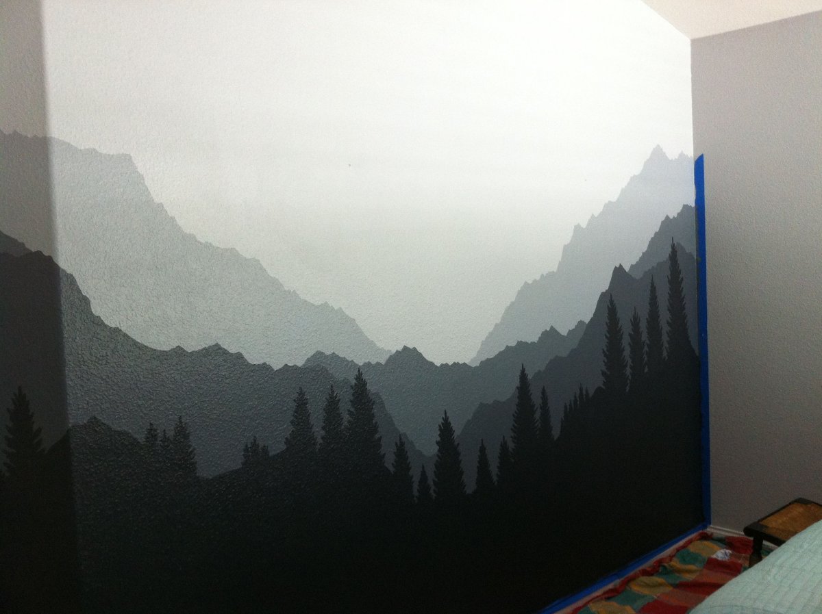 Роспись стен горы