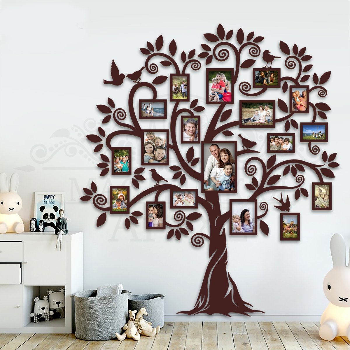 Дерево на стену с фоторамками