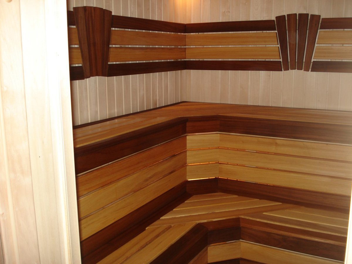 Полки в бане в парилке