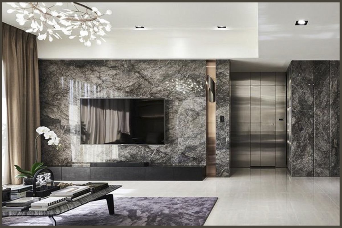 Стена из мрамора в гостиной