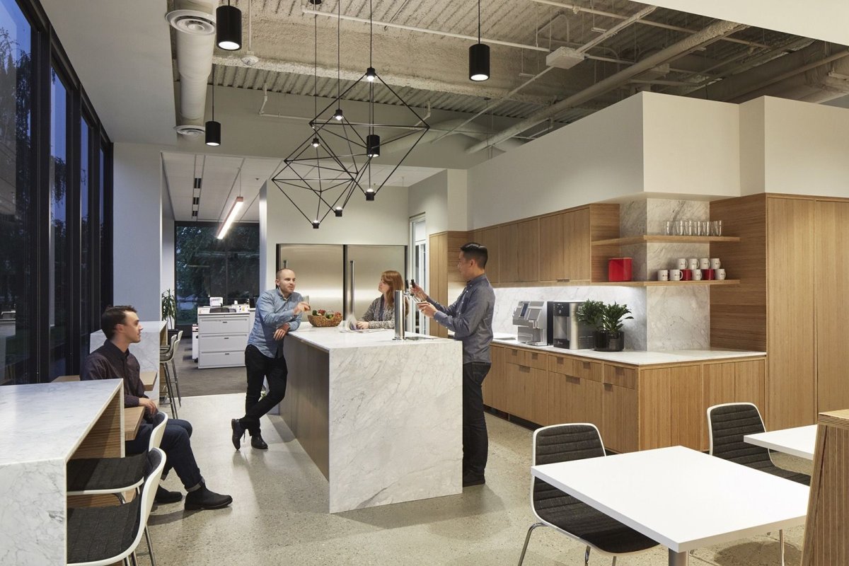 Кухня в офисном помещении