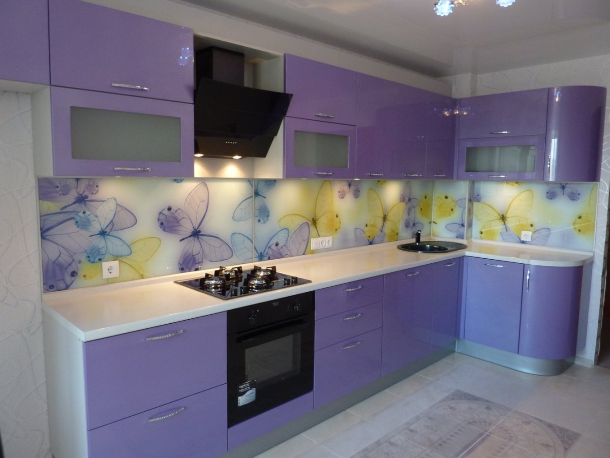 Фартук для светлой кухни