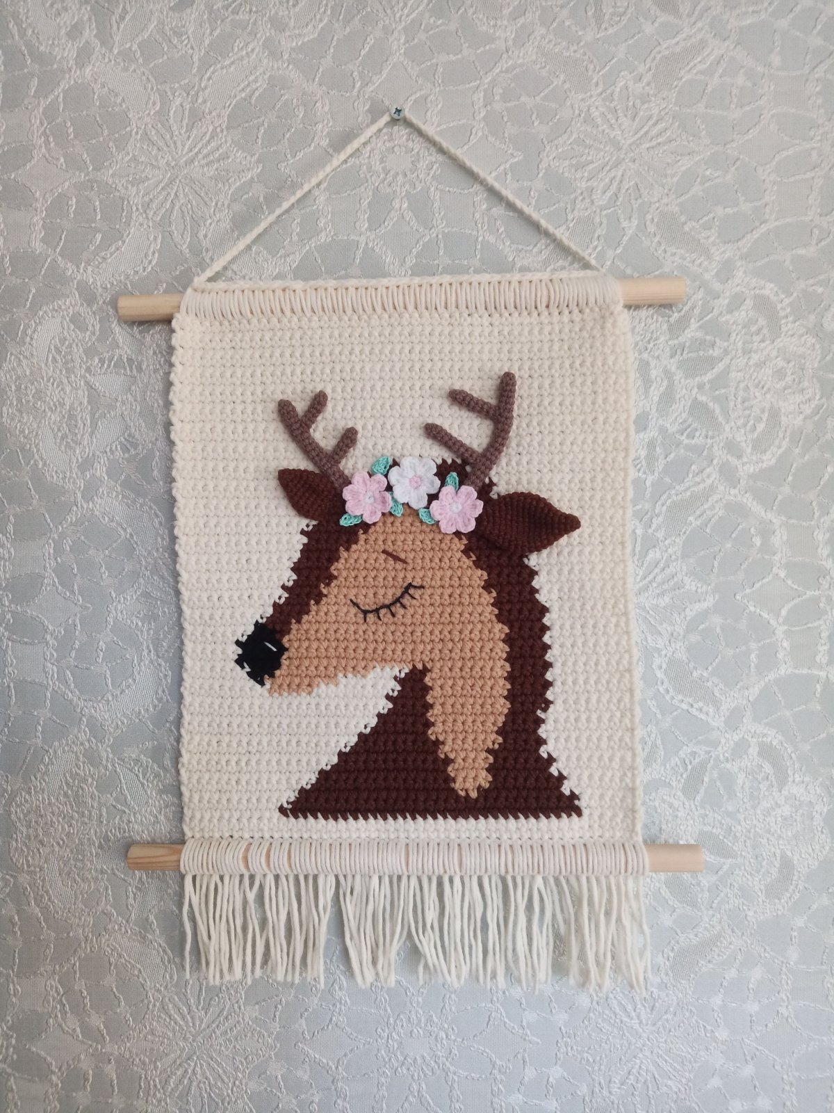 Вязаное панно детское