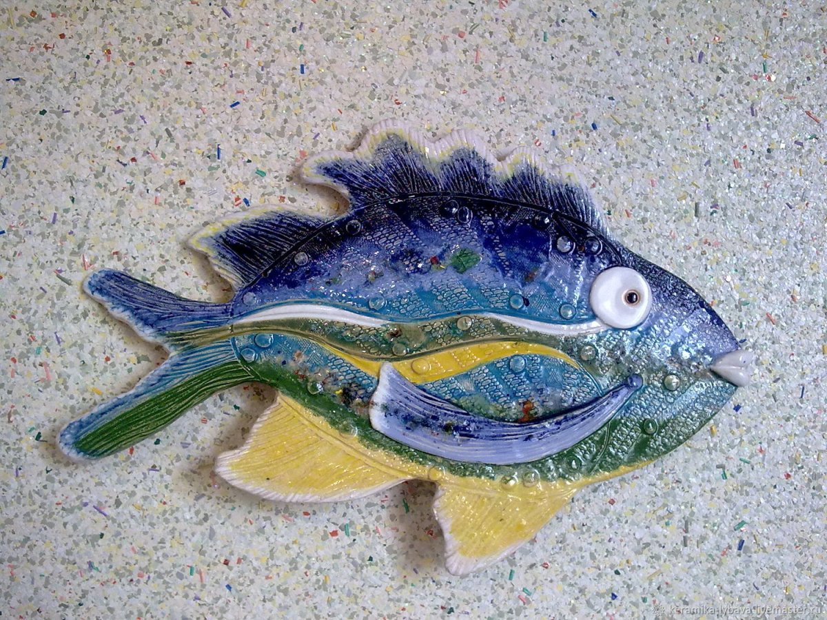 Декоративное панно рыбы