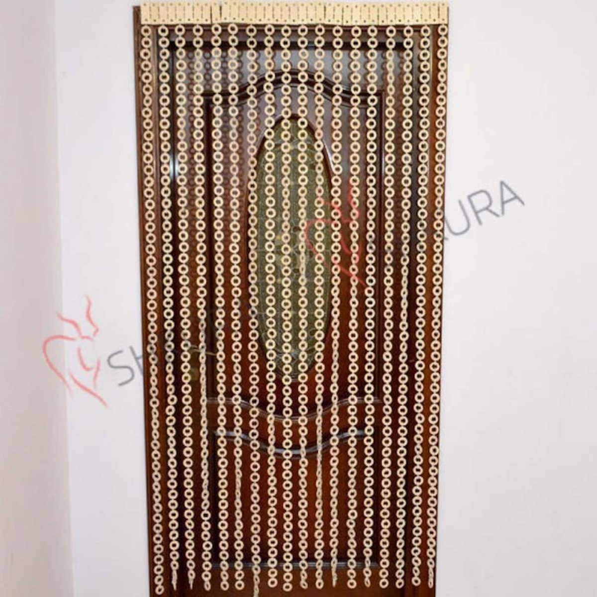 Деревянные шторы на дверной проем