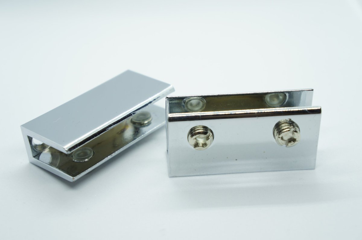 Стеклянные полки в интерьере