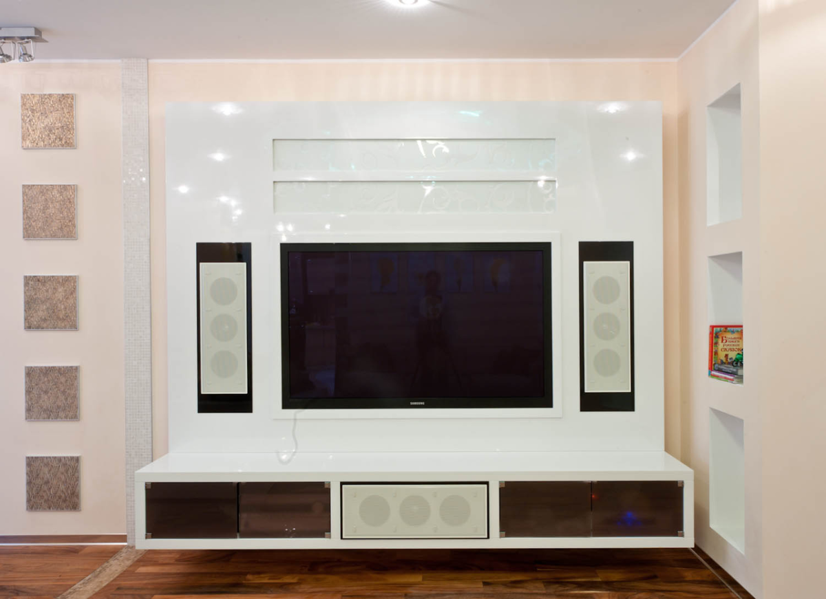 Ниши в стене для телевизора