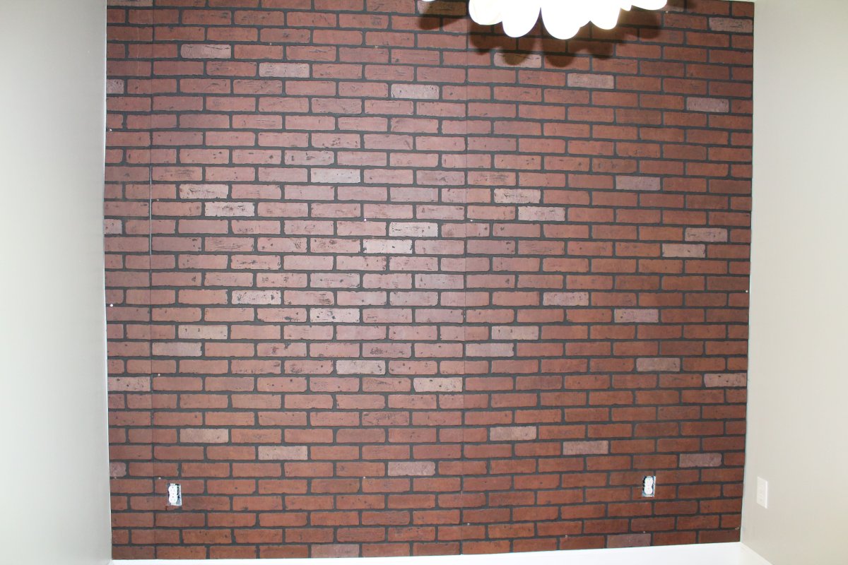 Панели кирпич вдоль