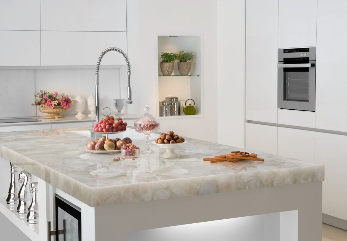 Столешница White Quartz Caesarstone