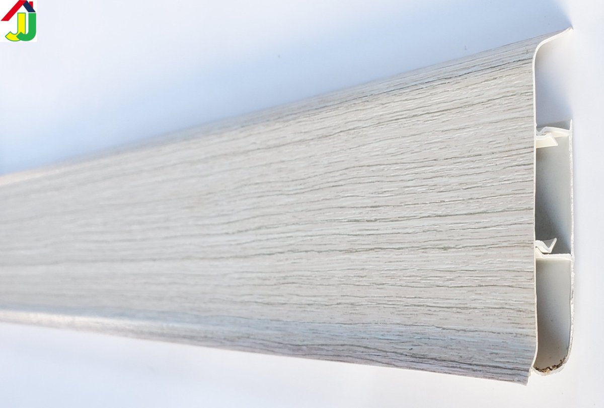 Теплый плинтус Mr.Tektum