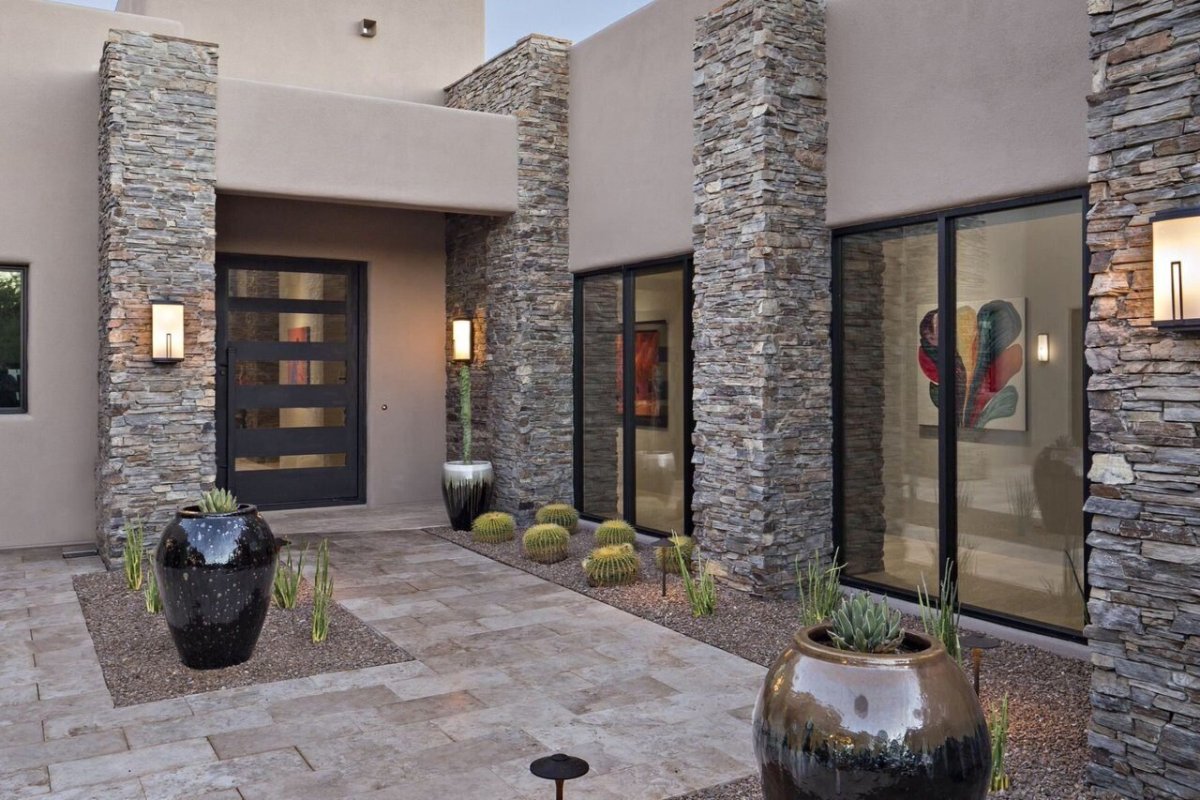 Отделка фасада искусственным камнем