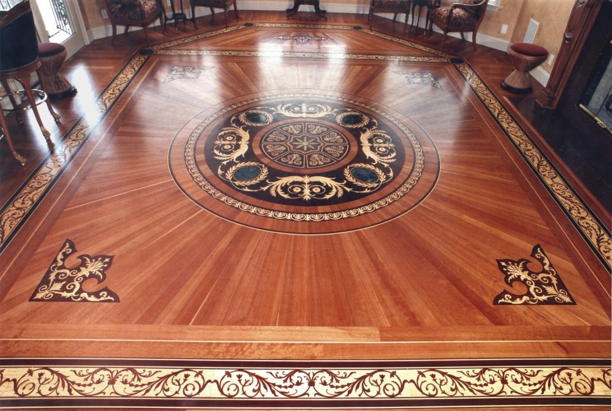 Паркет с инкрустацией