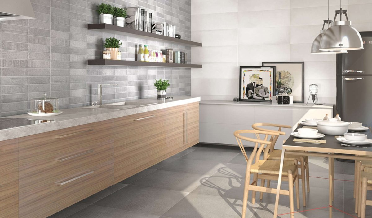 Фартук из плитки под дерево