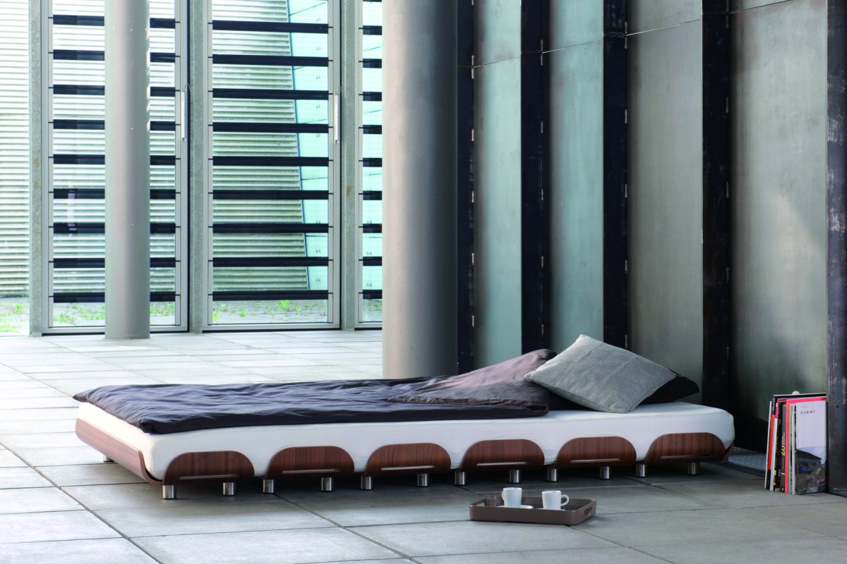 Кровать-матрас на полу