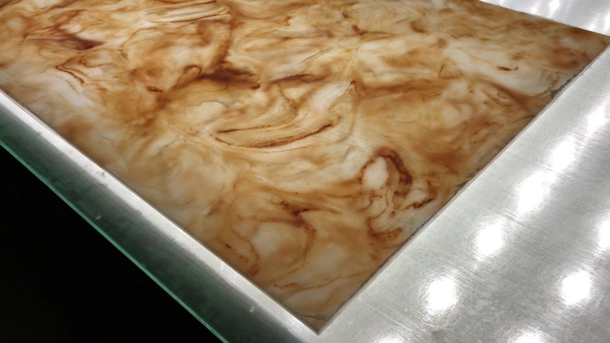 Оникс камень столешница