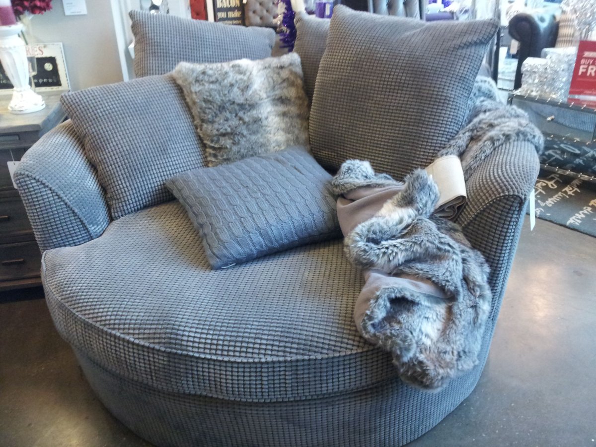 Уютное кресло