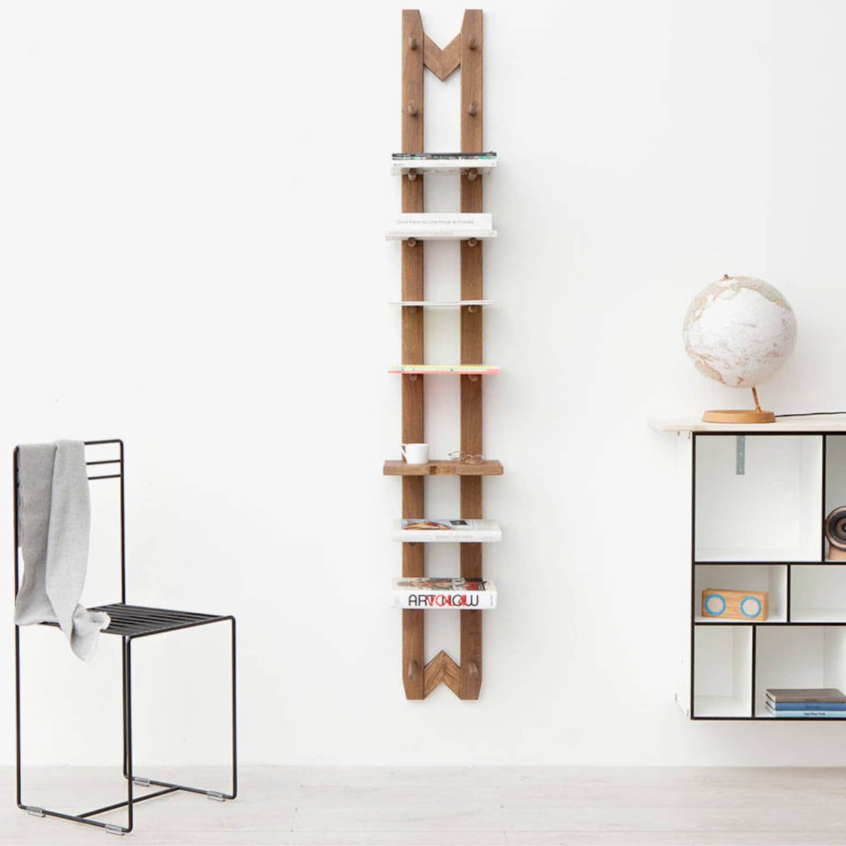 Полки фигурные настенные