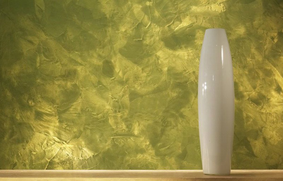 Венецианская штукатурка зеленая с золотом