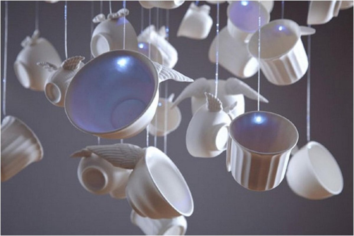 Светильник из посуды