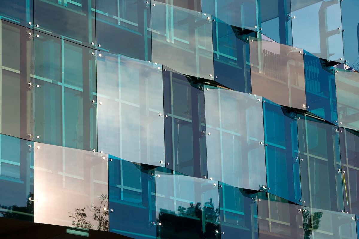 Дом из стекла