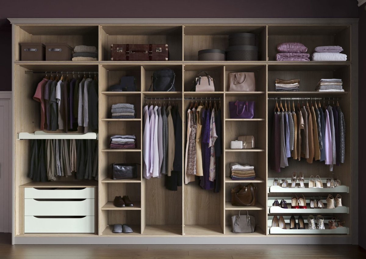 Наполнение шкафа купе