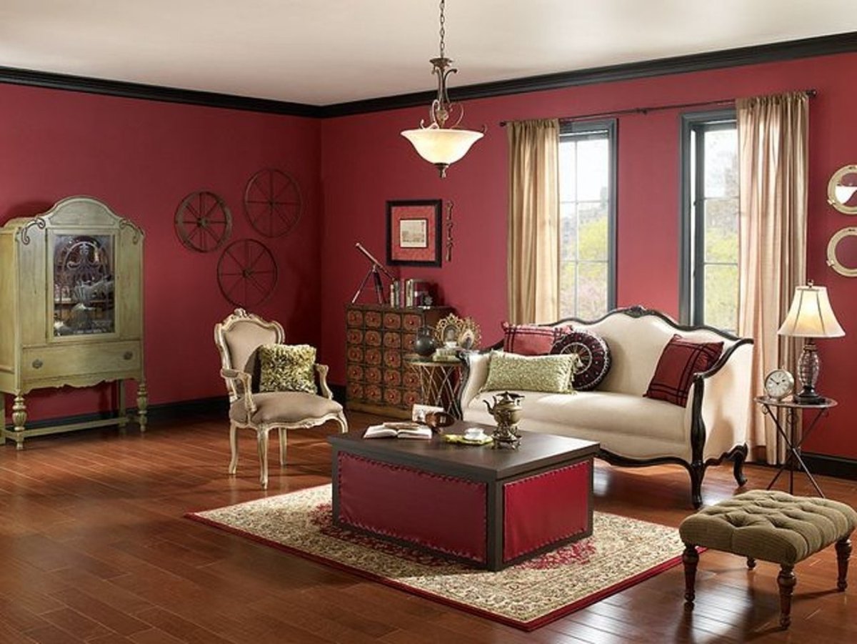 Бордовый с золотом в интерьере