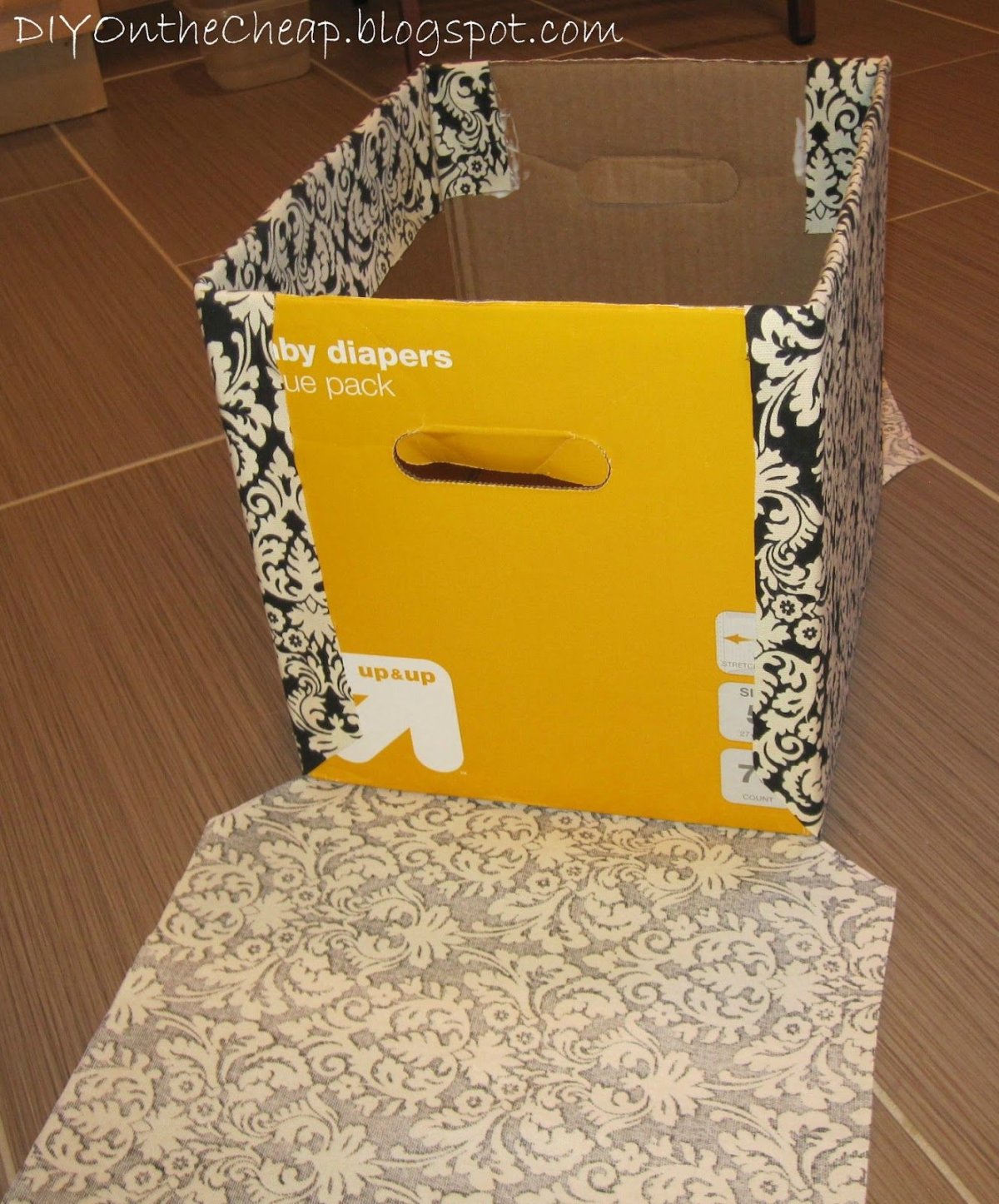 Мебель из картонных коробок