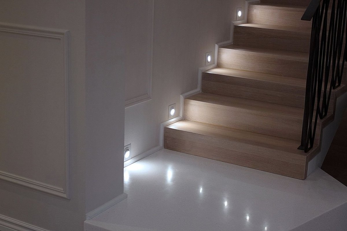 Плинтус Profilpas Metal line 60