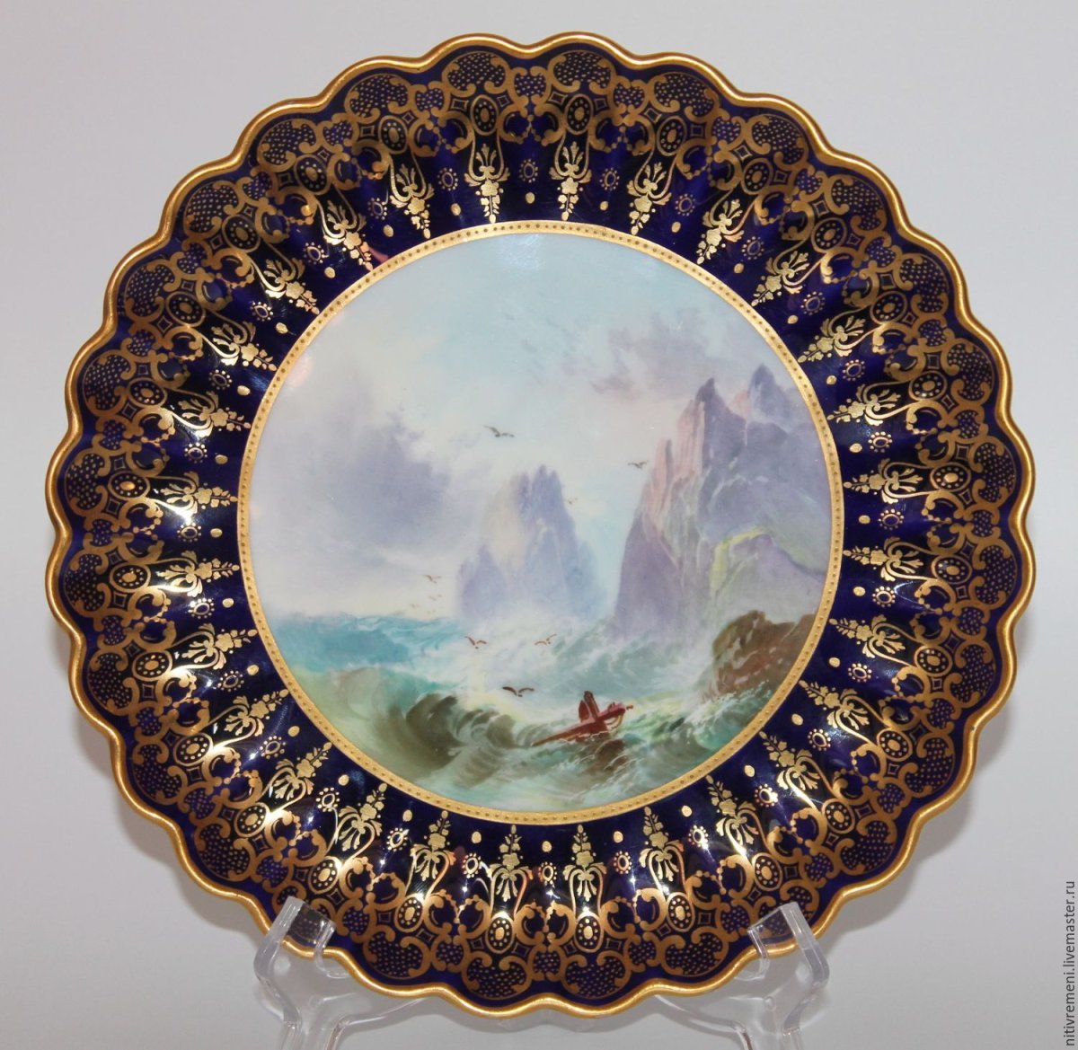 Антикварные тарелки