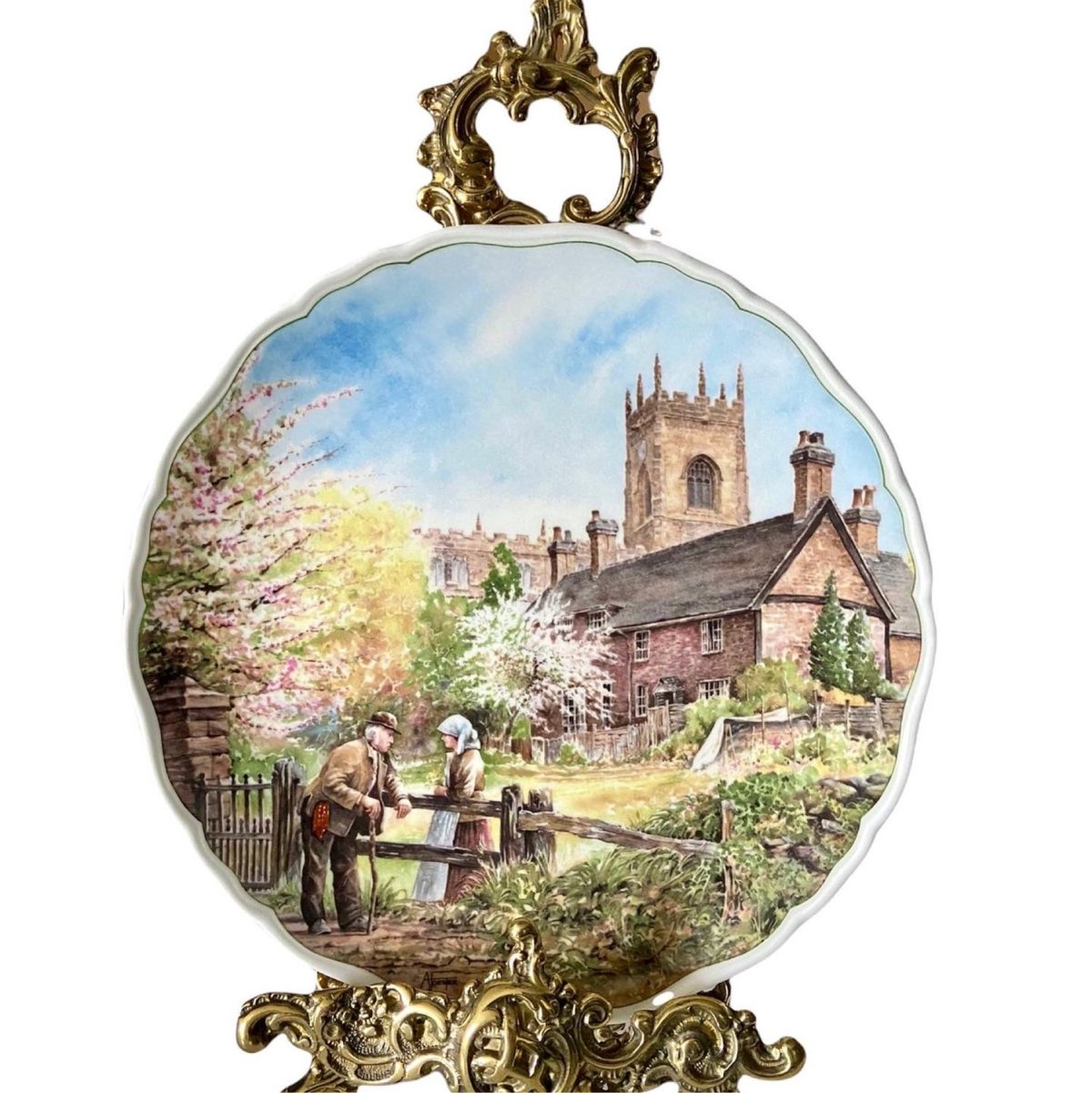 Старая настенная тарелка