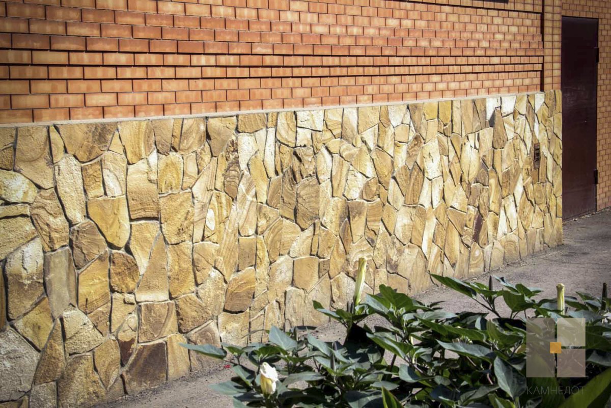 Песчаник пластушка цоколь