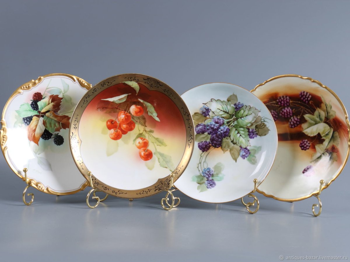 Старинные настенные тарелки