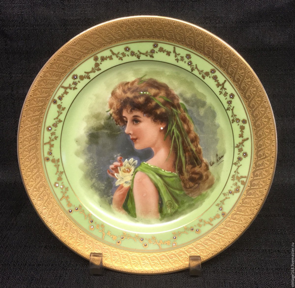 Красивые тарелки 1600 года