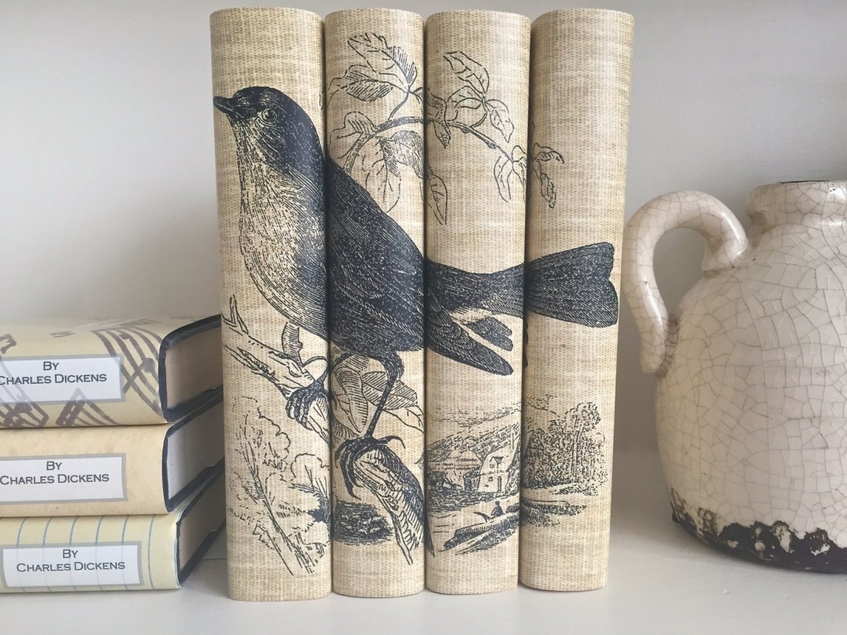 Декор из книжек