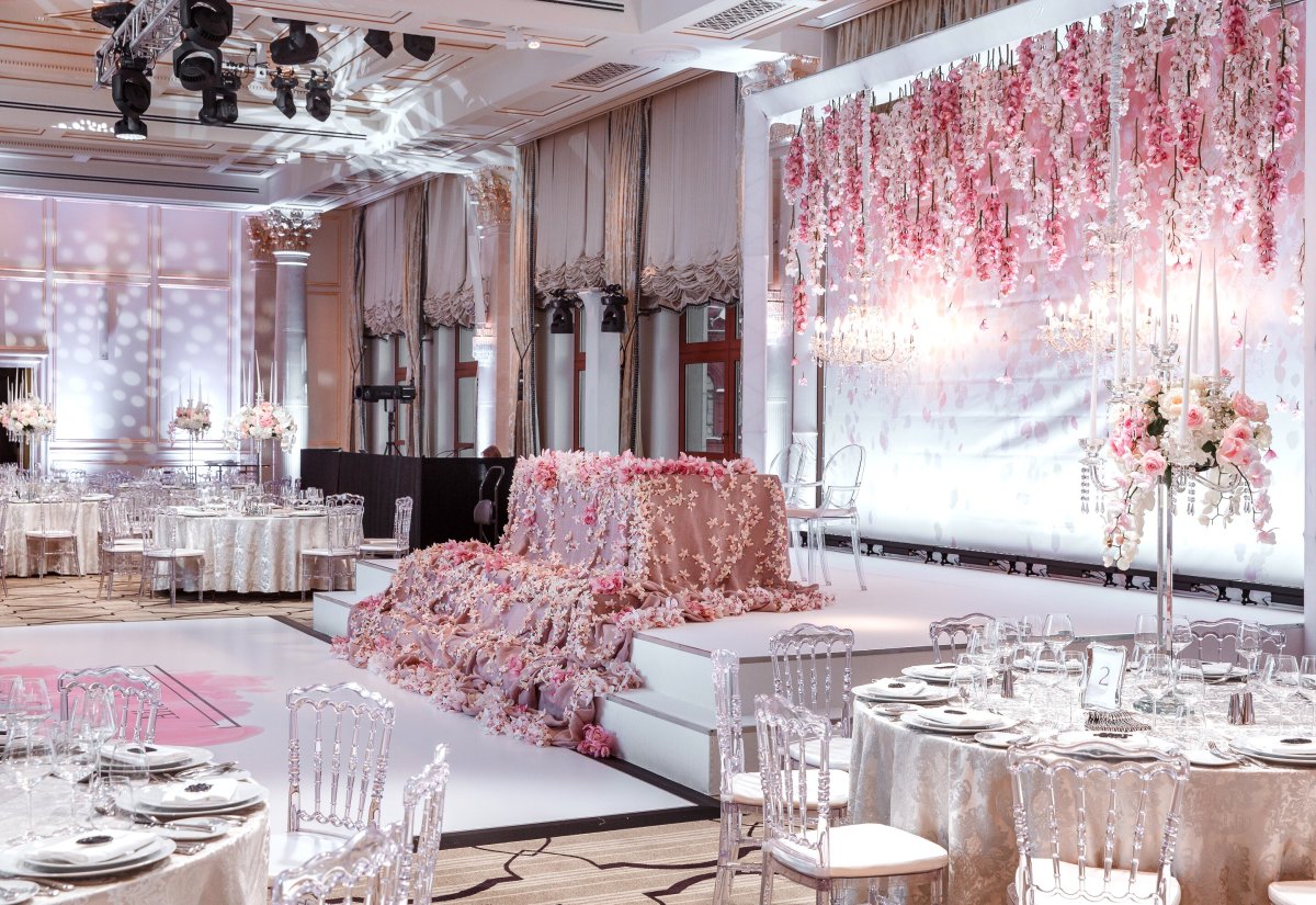 Зал Чайковский four Seasons